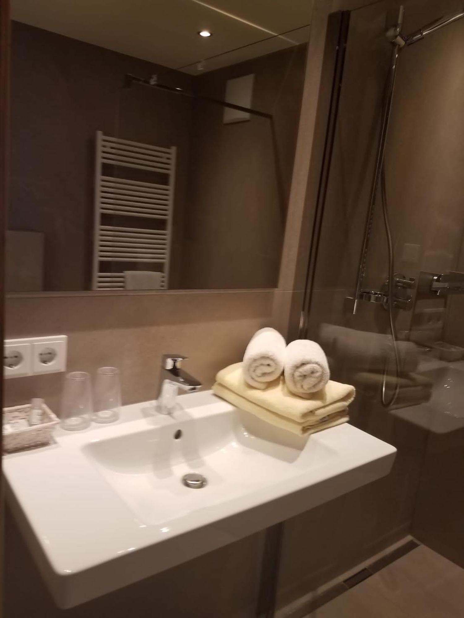 Aparthotel Hohe Bruecke Миттерзилль Экстерьер фото