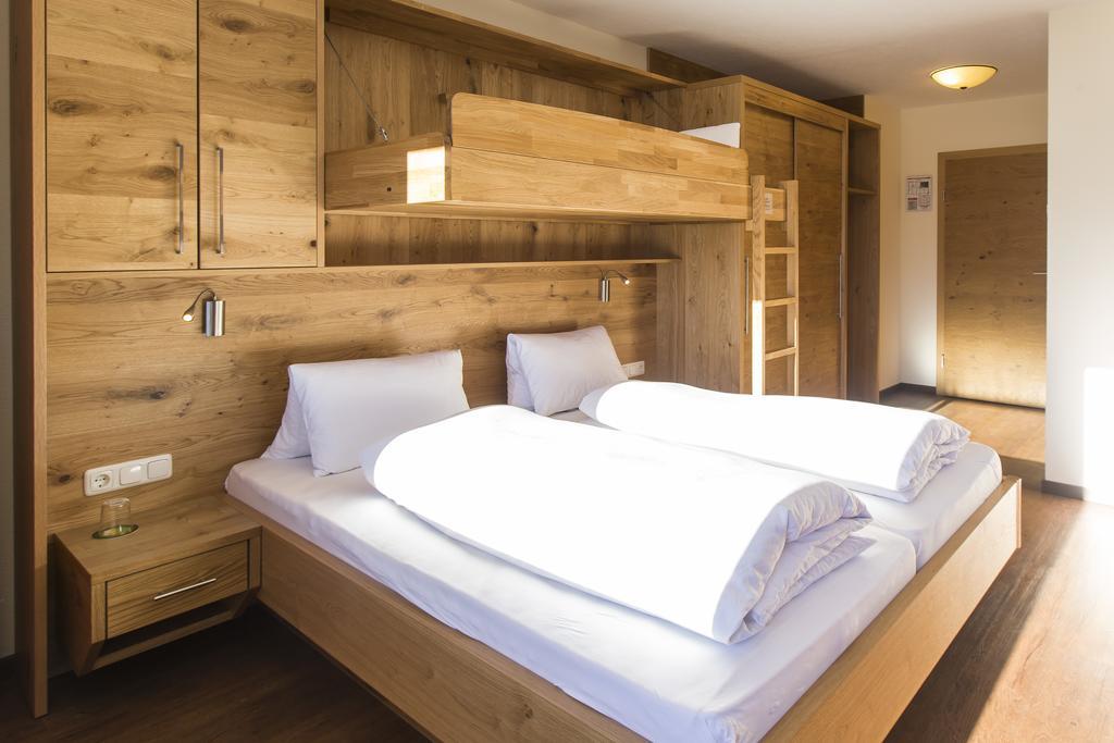 Aparthotel Hohe Bruecke Миттерзилль Экстерьер фото